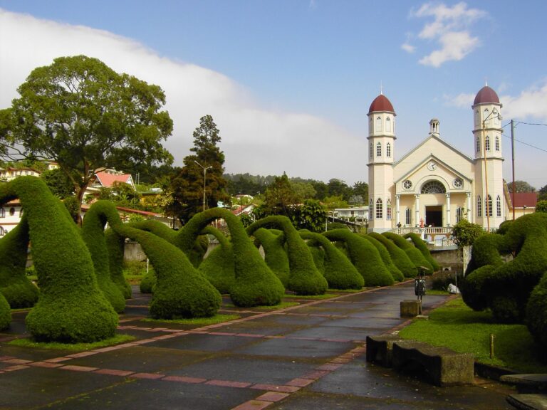 Las 7 mejores agencias de marketing digital en Alajuela, Costa Rica (2026)